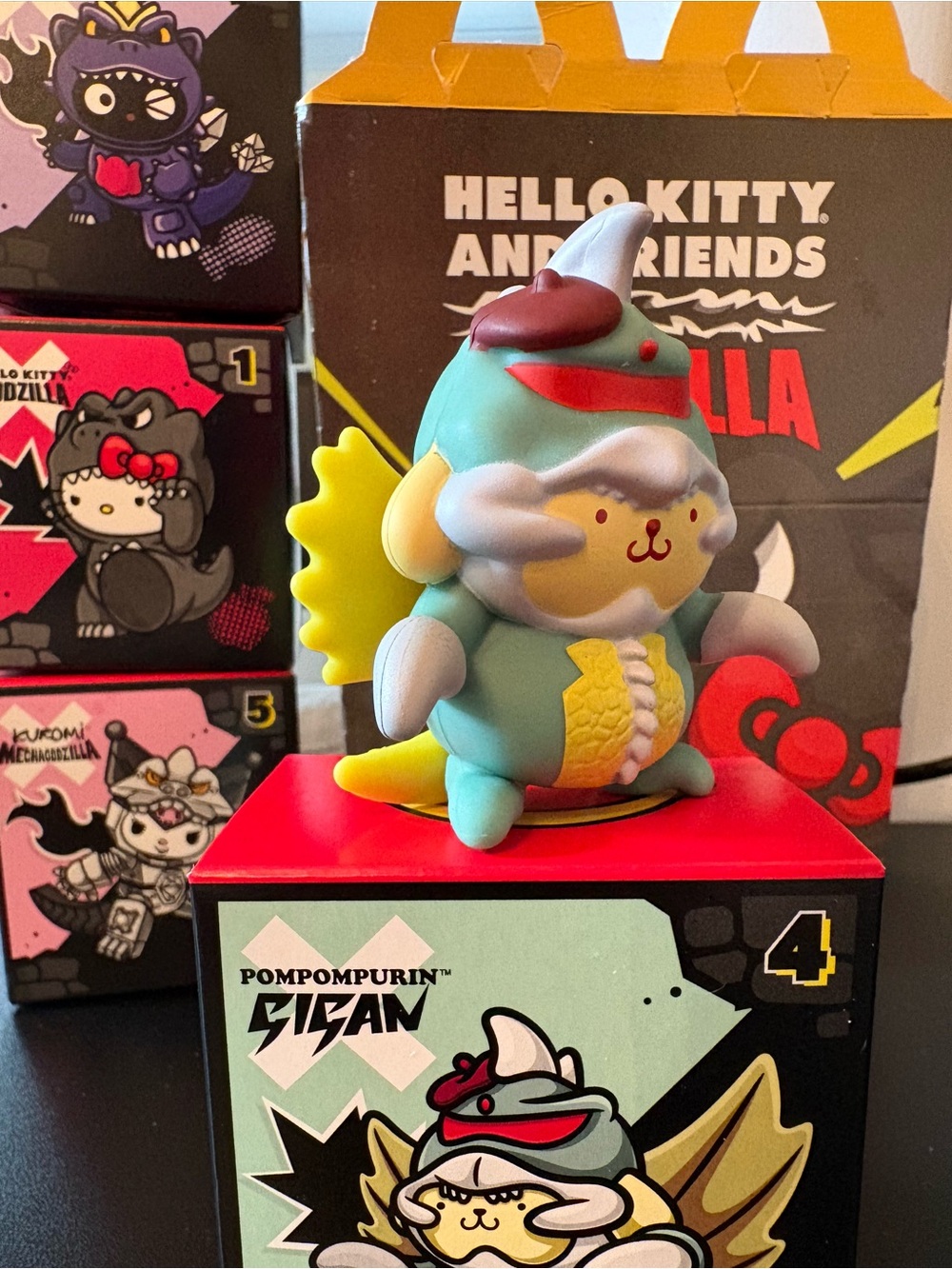 Limited Edition Pompompurin Gigan - Hello Kitty x Godzilla Collection